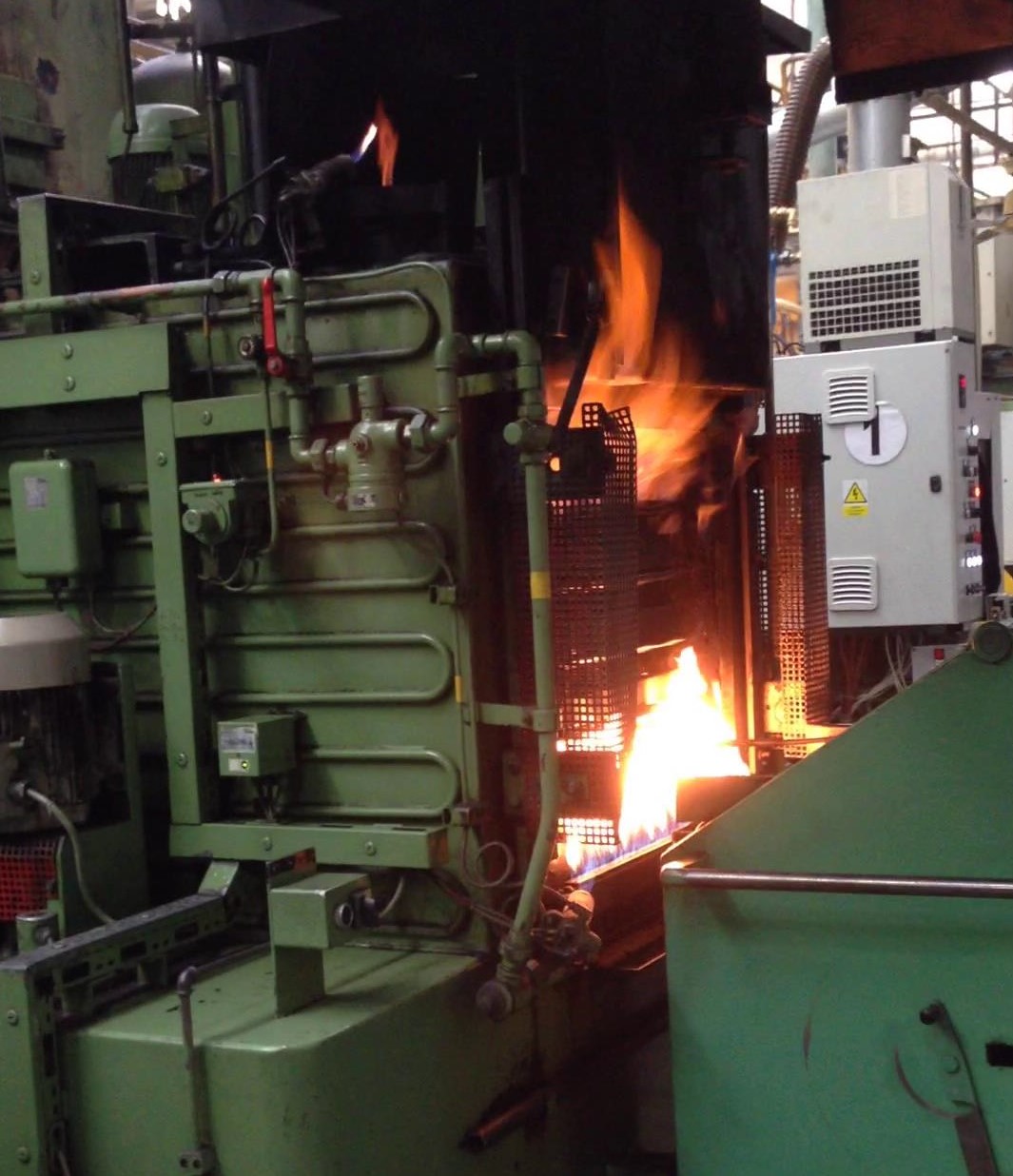 热处理油烟废气治理